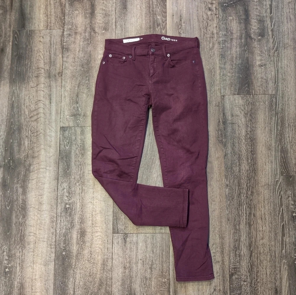 Gap Girlfriend Burgundy Skinny Jean